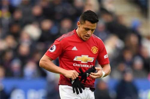 Thay Sanchez ra sớm, HLV Solskjaer nói gì?