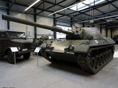 Soi 'đại gia đình' xe tăng đầu tiên do Đức chế tạo sau CTTG 2