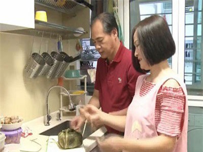 Tết của cô dâu Việt tại Singapore