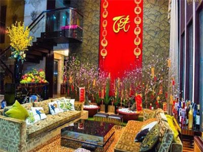 Ngắm những ngôi nhà tiền tỷ của sao Việt lung linh khoe đào quất đón Tết Nguyên Đán