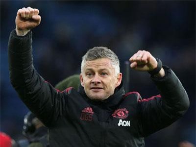 HLV Solskjaer không hài lòng dù MU chiến thắng