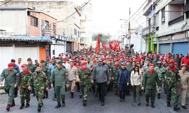 Tổng thống Maduro tuyên bố dùng sinh mạng bảo vệ Venezuela - 2