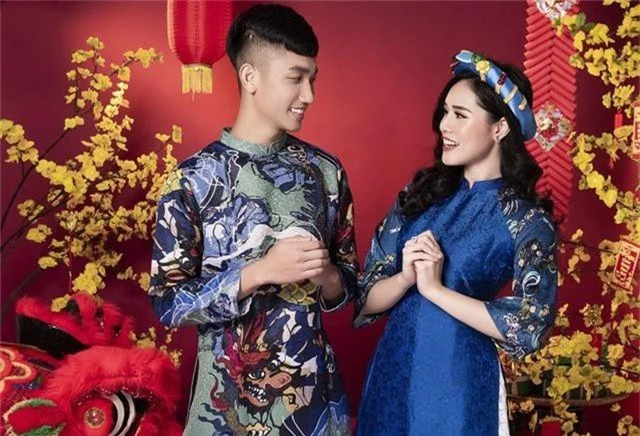 Tuyển thủ Trọng Đại bảnh bao cùng bạn gái xinh đẹp đón Tết - 11