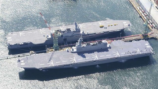 Nhật Bản đặt dấu chấm hết cho 7 thập kỷ không có tàu sân bay