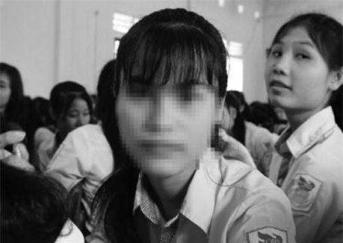 Nữ sinh 2 lần dũng cảm chống lại tục “bắt vợ” để viết tiếp ước mơ đến trường