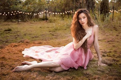 Điểm danh 5 mỹ nhân Việt vướng tin đồn "giật bồ" đồng nghiệp