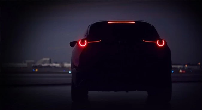 Mazda tung ảnh teaser về mẫu SUV mới sẽ trình làng tại Geneva 2019. Mazda vừa tung hình ảnh teaser đầu tiên về một mẫu SUV mới dự kiến sẽ được vén màn tại Geneva Motor Show diễn ra vào ngày 5/3 tới. (CHI TIẾT)