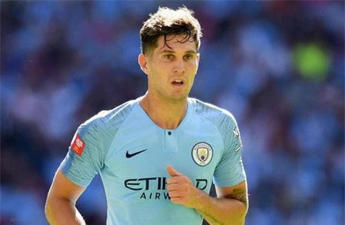 Trung vệ: John Stones (Man City).