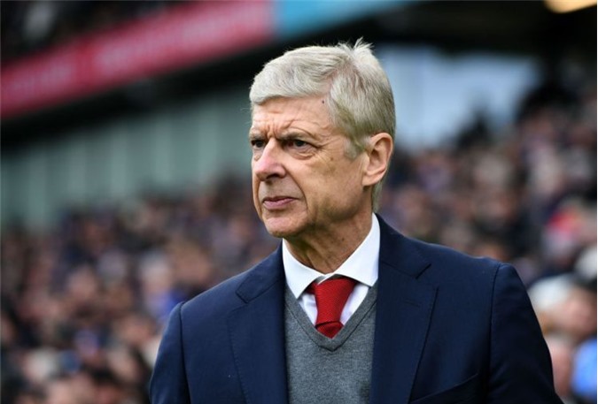 HLV Arsene Wenger sắp trở lại với bóng đá