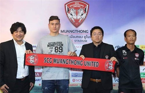 TIẾT LỘ: Đặng Văn Lâm là thủ môn đắt giá nhất lịch sử Thai League