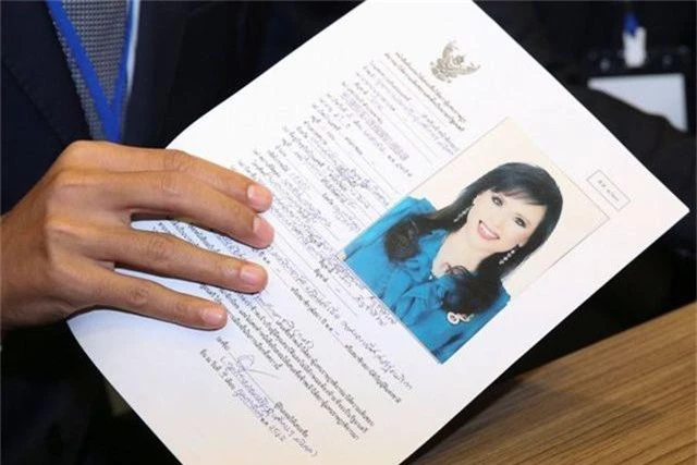 Chân dung “bóng hồng” hoàng gia tranh cử thủ tướng Thái Lan - 11
