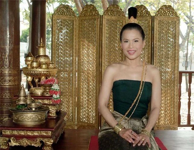 Chân dung “bóng hồng” hoàng gia tranh cử thủ tướng Thái Lan - 2