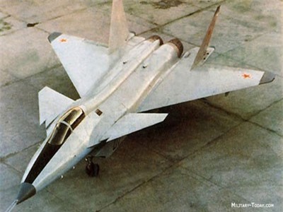 F-22 đánh bại máy bay thế hệ 5 đầu tiên của Nga như thế nào?