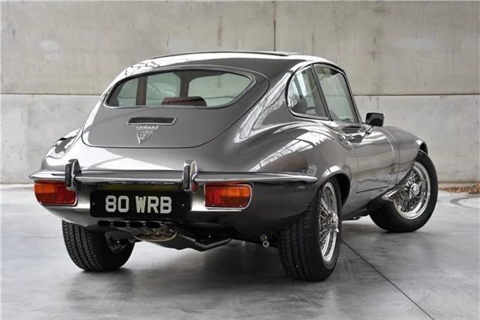 Thiết kế đuôi xe Jaguar E-Type 3 2+2