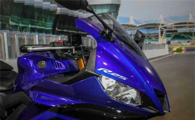 can canh 2019 yamaha yzf-r25 khien dan tap choi viet khao khat hinh anh 10