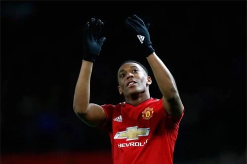 Tiền vệ trái: Anthony Martial (M.U).