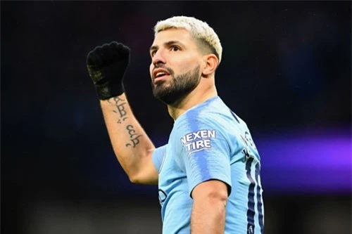 Tiền đạo: Sergio Aguero (Man City).