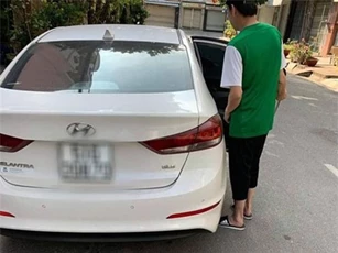 Người đàn ông Hồng Kông bị cướp giật túi 1 tỉ khi đi chúc Tết
