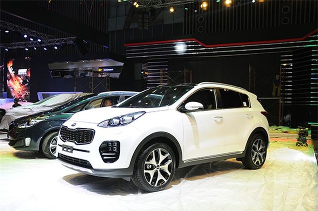 Top 10 xe ế khách nhất năm 2018: Toyota và Kia dẫn đầu