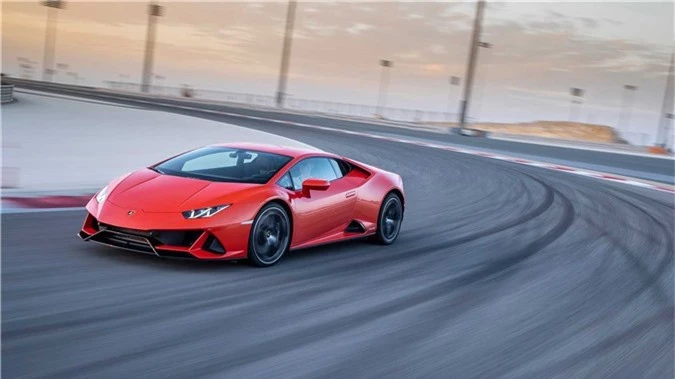 2020-lamborghini-huracan-evo-danh-gia-7.jpg