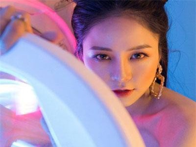 Hot girl Trâm Anh: 'Nếu tìm được đại gia tốt em sẽ dựa dẫm'