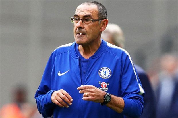 HLV Sarri thừa nhận nguy cơ bị sa thải sau khi Chelsea thua tan nát Man City