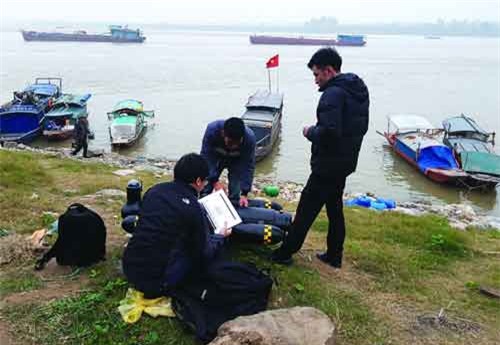 Chế tạo thành công tàu mini không người lái khảo sát biển