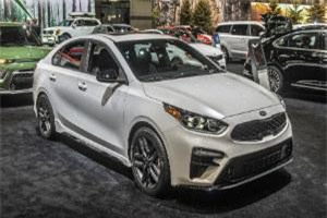 2020 Kia Forte GT-Line lộ diện chi tiết, đe nẹt Toyota Camry