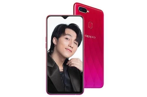 Oppo F9.