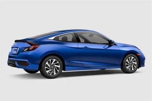 7. Honda Civic (doanh số: 21.553 chiếc).