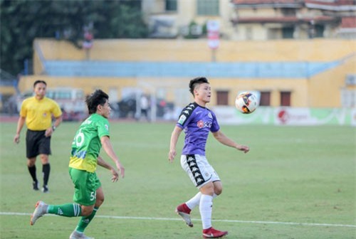 Quang Hải liệu có ra nước ngoài thi đấu và ai sẽ thống trị V.League 2019?
