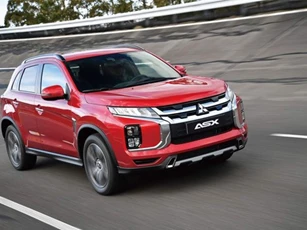 Mitsubishi Outlander Sport đã có phiên bản mới