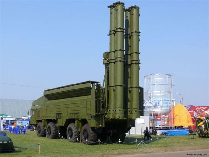 Khám phá sức mạnh hệ thống tên lửa 'thần canh biển' Club-M của Nga