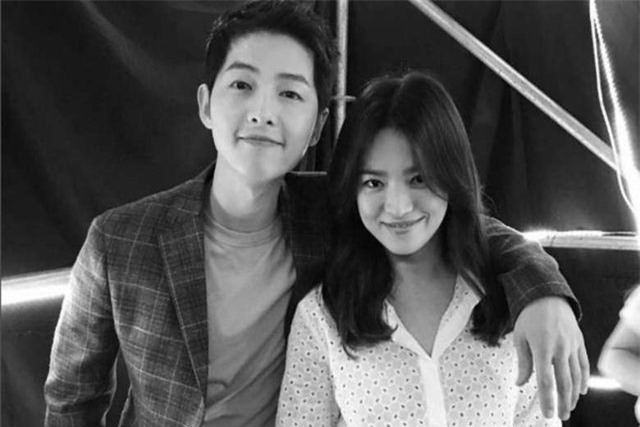 Truyền thông Trung Quốc "tung tin" Song Hye Kyo và Song Joong Ki rạn nứt hôn nhân