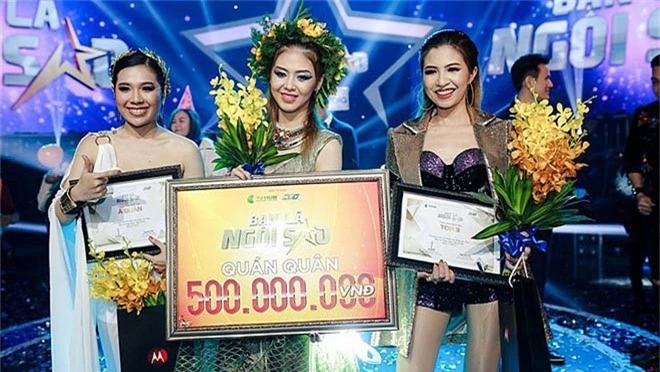 Cô cũng sở hữu nhiều giải thưởng lớn như: Top 4 “Ngôi sao Việt 2014″, Quán quân “Bạn là ngôi sao 2017″… 