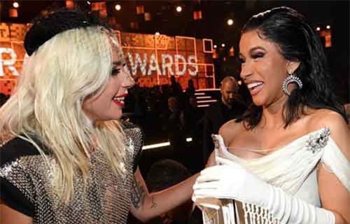 Lady Gaga bênh vực Cardi B