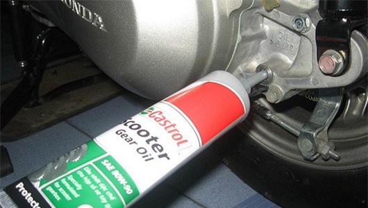 Hướng dẫn chăm sóc và bảo trì xe tay ga bền đẹp