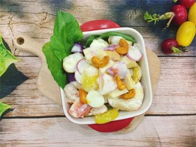 Cách làm salad trái cây sốt sữa chua ngon miệng, thanh mát