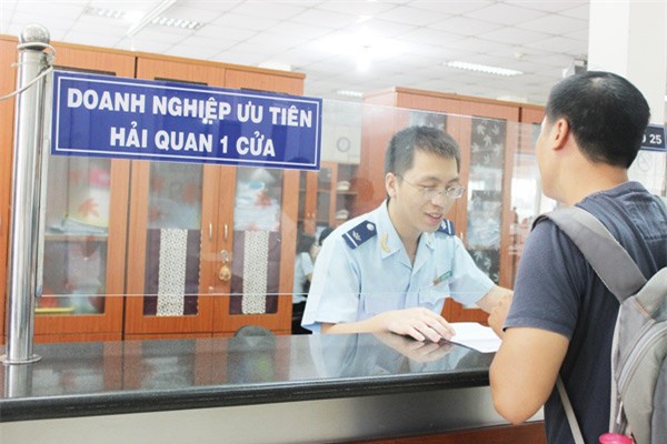 Thay đổi chế độ ưu tiên về thủ tục hải quan đối với hàng hóa XNK