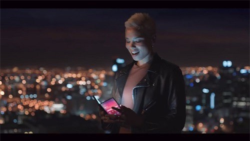 Galaxy Winner sẽ là tên gọi chính thức của smartphone gập lại của Samsung? 