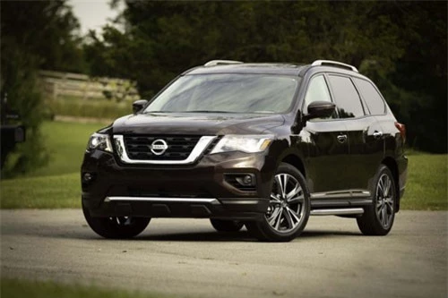 7. Nissan Pathfinder 2019 (dung tích khoang hành lý: 459 lít).