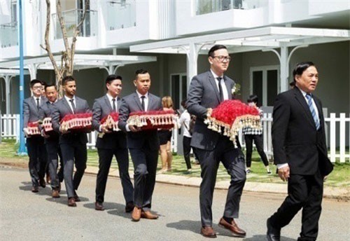 Không chỉ đẹp trai, gia thế khủng, em chồng Đặng Thu Thảo còn những bí mật thú vị ít ai biết