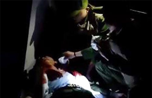 Nghệ An: Thiếu úy công an bị đâm trọng thương trong đêm