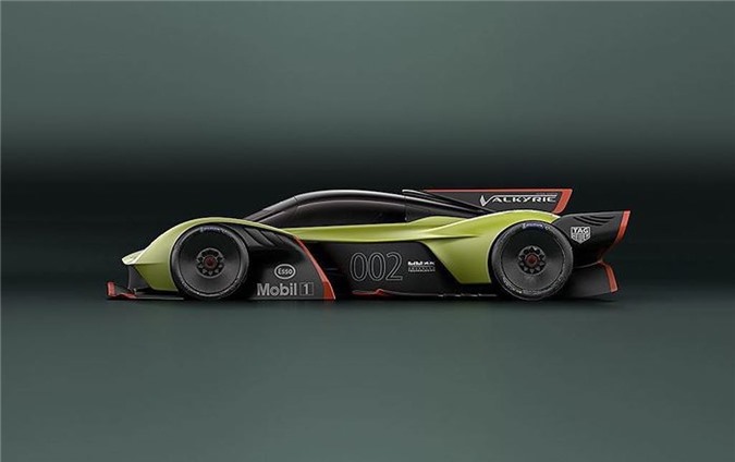 Những mẫu siêu xe đua "hàng khủng" ra mắt năm 2018