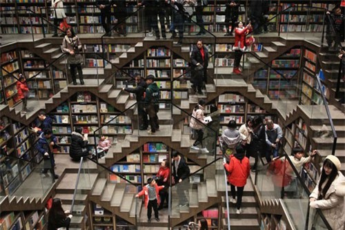 Hiệu sách ‘ảo’ nhất thế giới