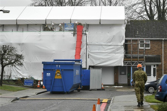 Truyền thông Anh cáo buộc nghi can thứ 3 trong vụ đầu độc điệp viên Skripal