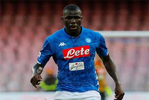 Theo sát Koulibaly, M.U sẵn sàng phá kỉ lục