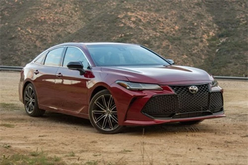 5. Toyota Avalon 2019.