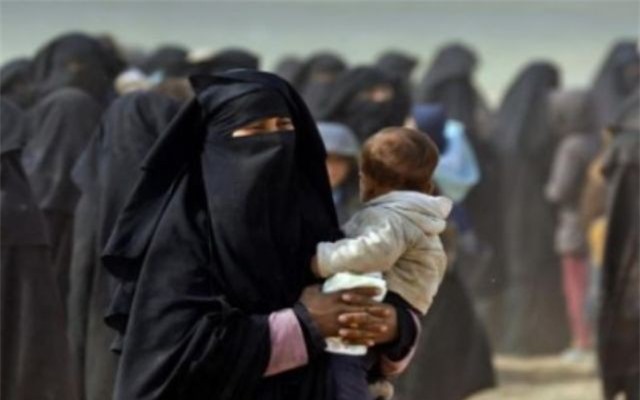 Syria: Cô dâu IS người Mỹ cầu xin được trở về nhà 