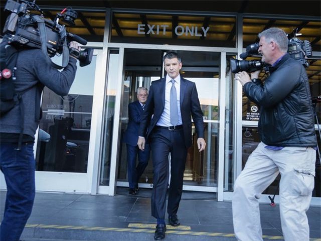 8 CEO công nghệ từng bị trục xuất khỏi chính công ty của mình